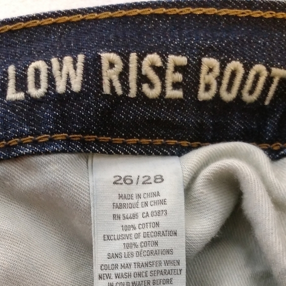 American Eagle Low Rise Boot Cut Jeans - Picture 8 of 8